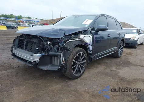 2023 Audi Q7 Premium Plus 55 Tfsi Quattro Tiptronic z USA, uszkodzony, nr VIN WA1LXBF77PD020848